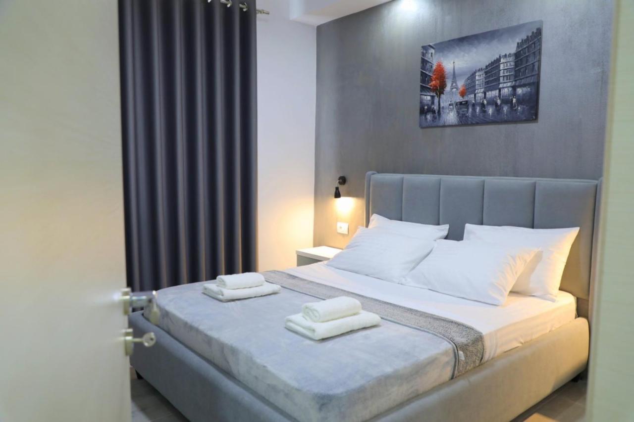 J&M Luxury Apartments Saranda Exterior photo